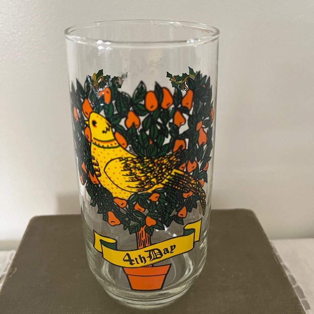 Vintage 12 Days of Christmas Glasses Day 4 Retro Kitsch Larger Size